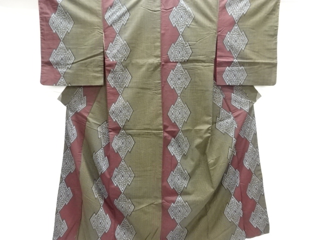 JAPANESE KIMONO / ANTIQUE TAISHO ROMANTIC STYLE KIMONO / VARIED HANA-B